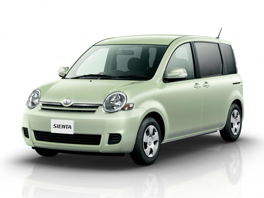  Toyota Sienta 2011 года  (фото 3 из 11)